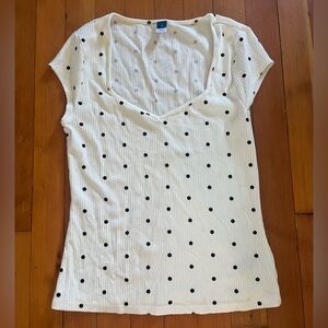 White and black polka dot sweetheart neckline ribbed shirt from Old Navy